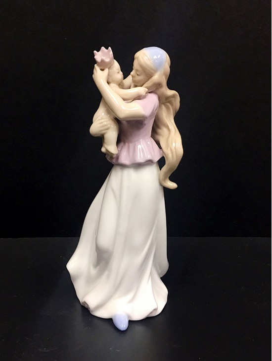 7" Girl Figurine